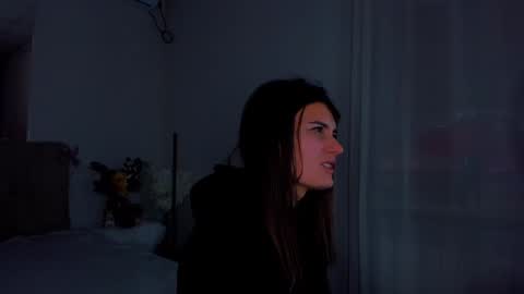 Snapshot of laura__leee chatting on 01.02.25 Laura online show from 01.02.25