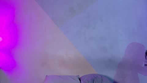 laura_and_kevin online show from 09.21.25