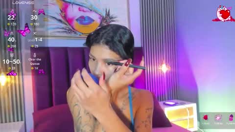 Laura online show from 10.29.25