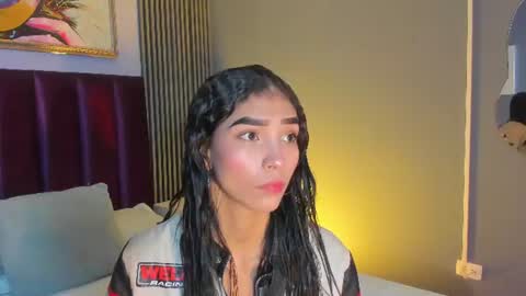 Laura online show from 06.20.26