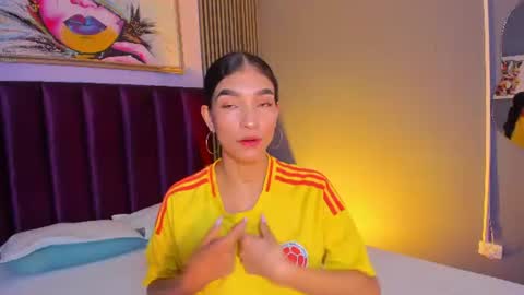 Laura online show from 07.07.26