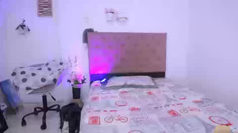 LAURA online show from 09.09.25