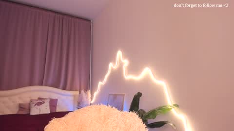 Laura online show from 02.07.26