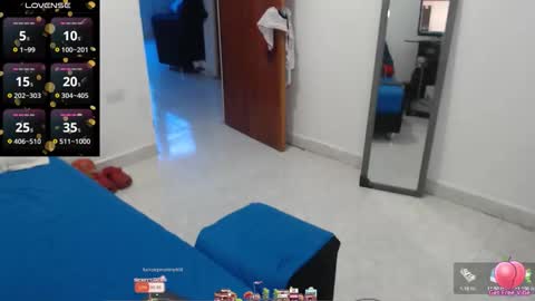 laura_foxx2379 online show from 02.11.26