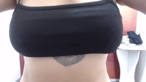  Laura  online show from 09.19.25