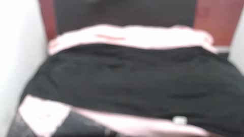  Laura  online show from 01.17.26