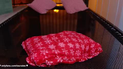 Snapshot of laura_lee chatting on 02.07.26 Laura Lee. online show from 02.07.26