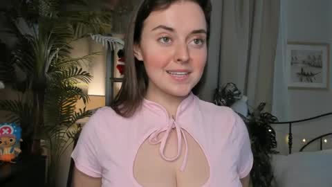 Snapshot of laura_mutti chatting on 05.06.26 Samantha online show from 05.06.26