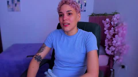 Laura Rose online show from 12.16.25