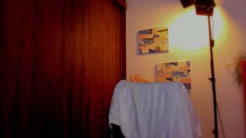 Laura Rose online show from 03.11.26