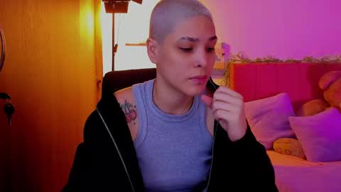 Laura Rose online show from 03.30.26