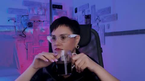 lauradavidsons online show from 11.09.25