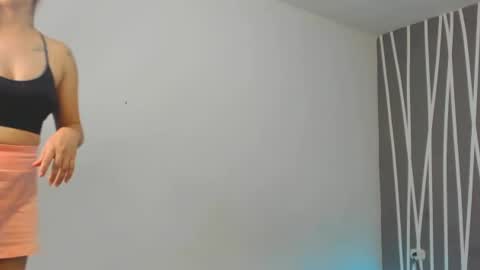 Snapshot of laurag_27 chatting on 07.07.26 laura online show from 07.07.26