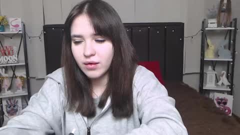 LauraHlot online show from 02.03.25