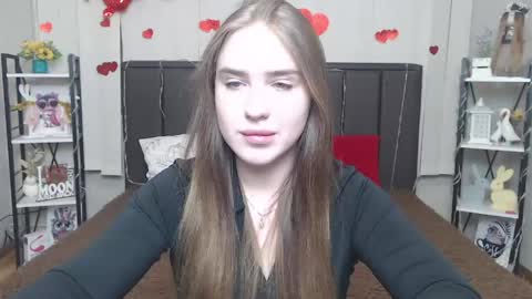 LauraHlot online show from 05.30.26