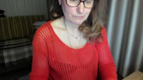 Lauraoven1 online show from 04.27.26