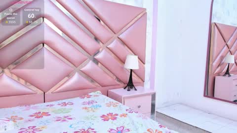 lauraroot online show from 02.06.26