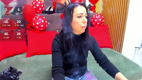 Laura online show from 02.15.26