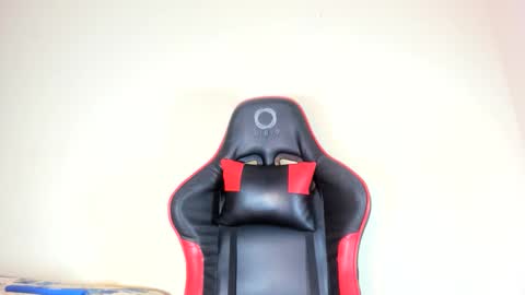 laureen777 online show from 10.22.25