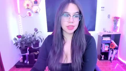  Im Lauren  independent model   online show from 02.22.25
