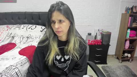 Snapshot of lauren_ashlee chatting on 01.03.25 Lauren Independent model online show from 01.03.25
