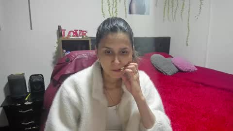 Lauren Independent model online show from 01.08.26