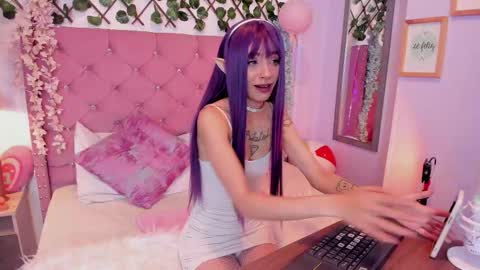 Lauren evans9 online show from 11.14.25