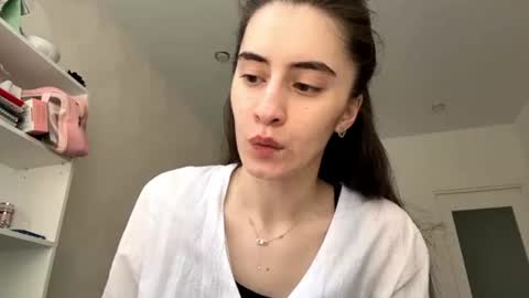 Snapshot of laurenadupuy chatting on 06.13.26 laurenadupuy online show from 06.13.26