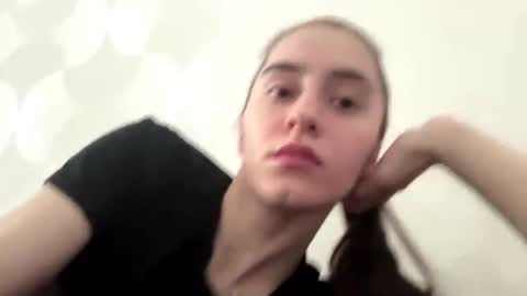 Snapshot of laurenadupuy chatting on 07.25.26 laurenadupuy online show from 07.25.26