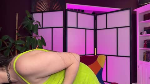 Lauren Brite online show from 11.23.25