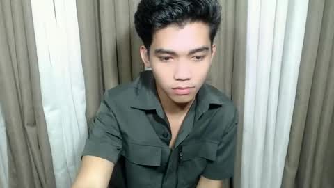 Snapshot of laurence_cuttieguyhere chatting on 03.03.26 laurence_cuttieguyhere online show from 03.03.26