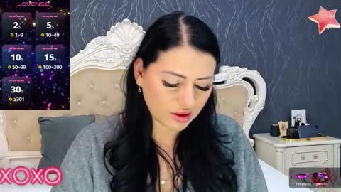 Snapshot of laurenjenssen chatting on 01.07.25 Laura online show from 01.07.25