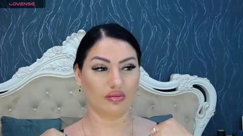 Snapshot of laurenjenssen chatting on 01.14.25 Laura online show from 01.14.25