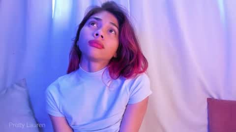 Snapshot of laurenn__1 chatting on 11.22.25 Lauren online show from 11.22.25