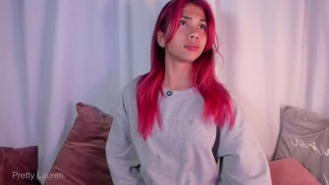 Snapshot of laurenn__1 chatting on 02.26.26 Lauren online show from 02.26.26