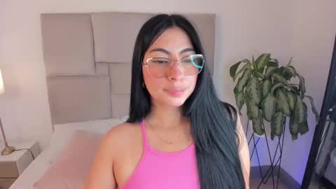 laurenn_smitth online show from 09.23.25