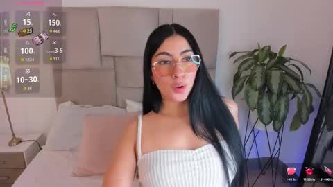 laurenn_smitth online show from 09.29.25
