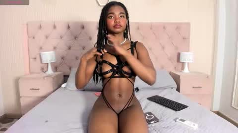 Lauren  online show from 01.10.26