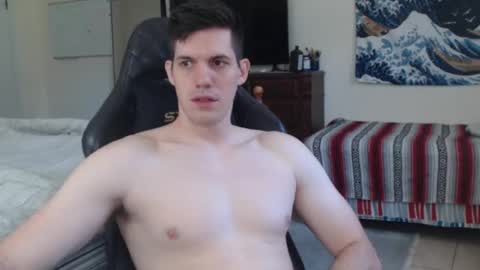 Snapshot of laurenssyx chatting on 10.12.25 Lauren online show from 10.12.25