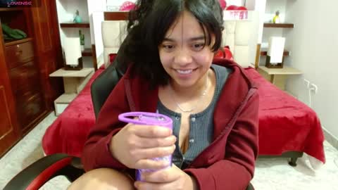 Snapshot of laurent1_ chatting on 02.15.25 laurent online show from 02.15.25