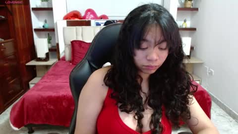 Snapshot of laurent1_ chatting on 02.20.25 laurent online show from 02.20.25