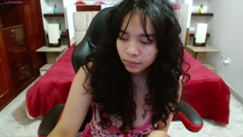 Snapshot of laurent1_ chatting on 03.05.25 laurent online show from 03.05.25