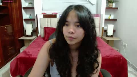 Snapshot of laurent1_ chatting on 03.06.25 laurent online show from 03.06.25