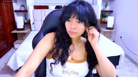 Snapshot of laurent1_ chatting on 09.11.25 laurent online show from 09.11.25