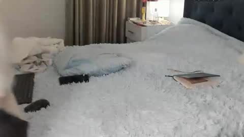 daniela angel     online show from 01.09.26