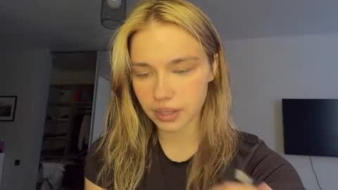 Bella online show from 07.21.26