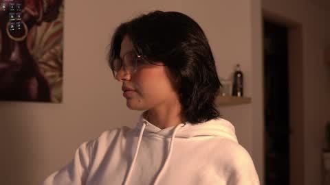 laurita_4 online show from 04.04.26