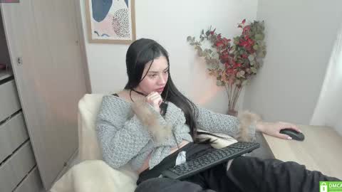 Lauryn online show from 10.03.25