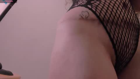 Lauu G online show from 01.03.25