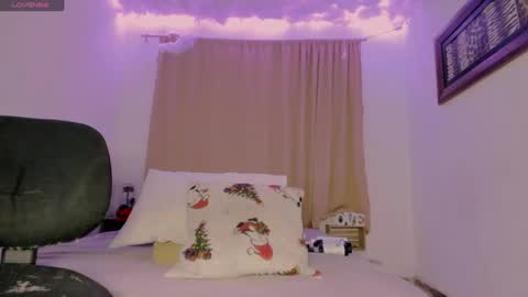 Lauu G online show from 01.09.25